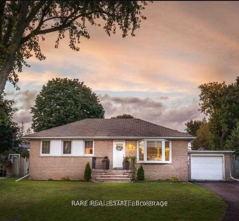 60, Patricia, King City, King