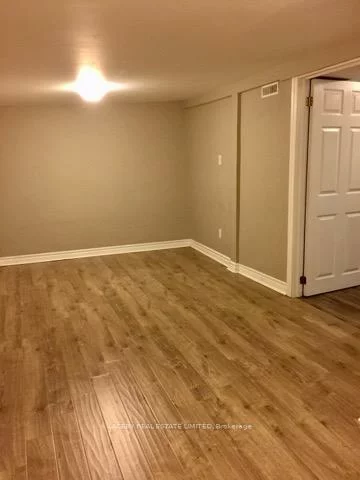 250, Main, Schomberg, King