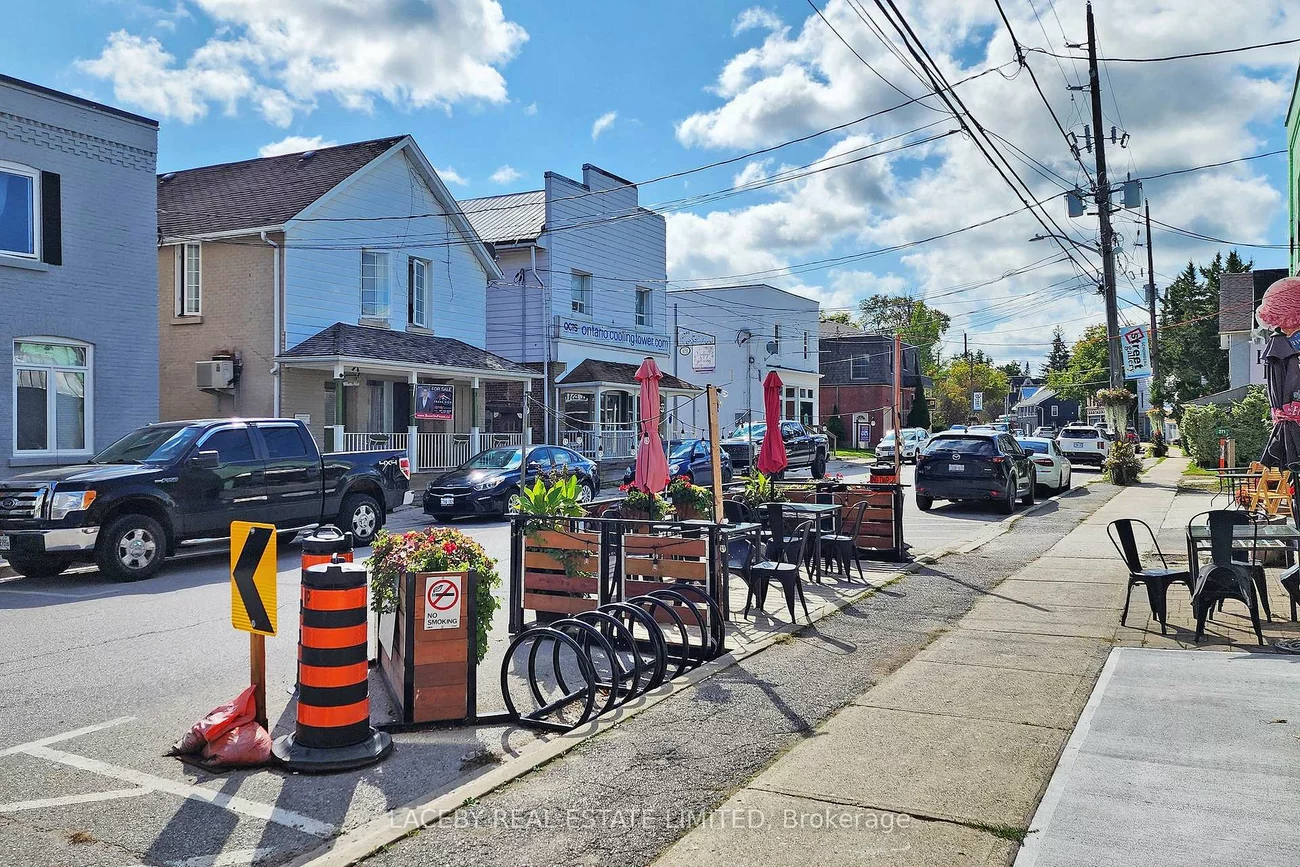 250, Main, Schomberg, King