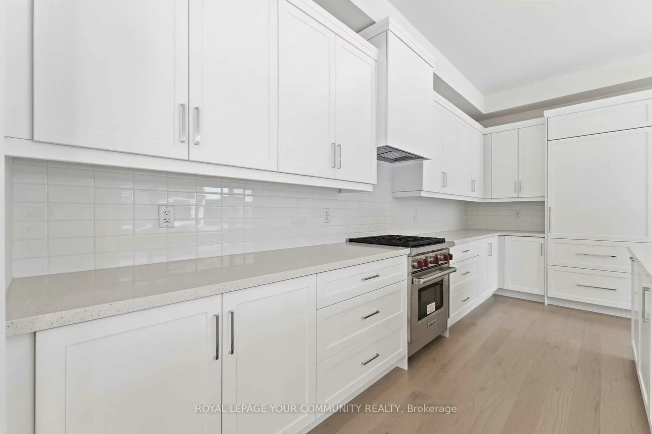 15, Saxby Farm, King City, King