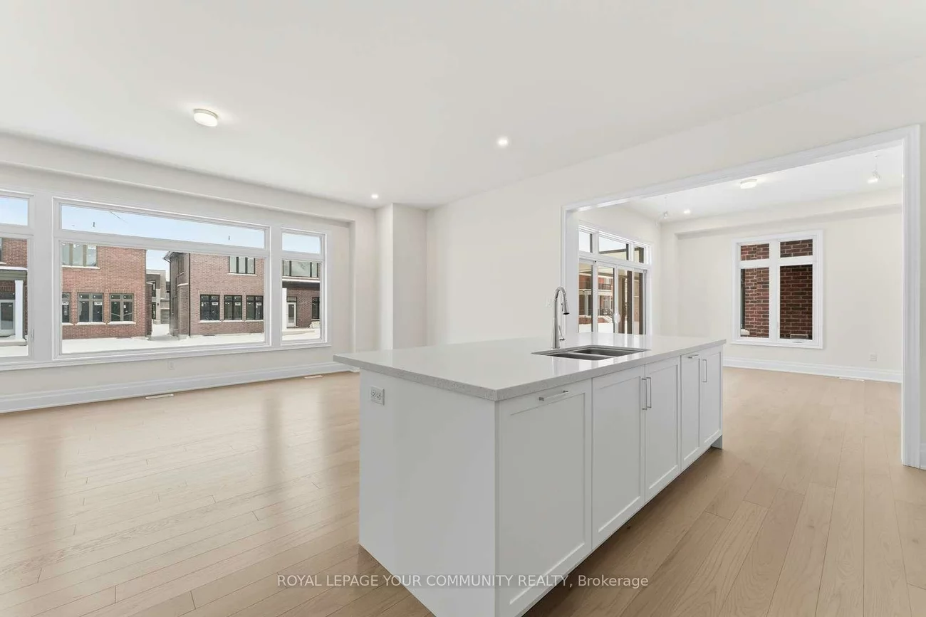 15, Saxby Farm, King City, King