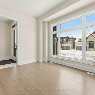 15, Saxby Farm, King City, King