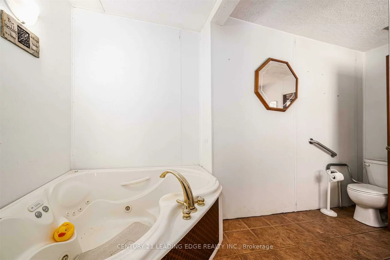 3920, Highway 9, Rural King, King