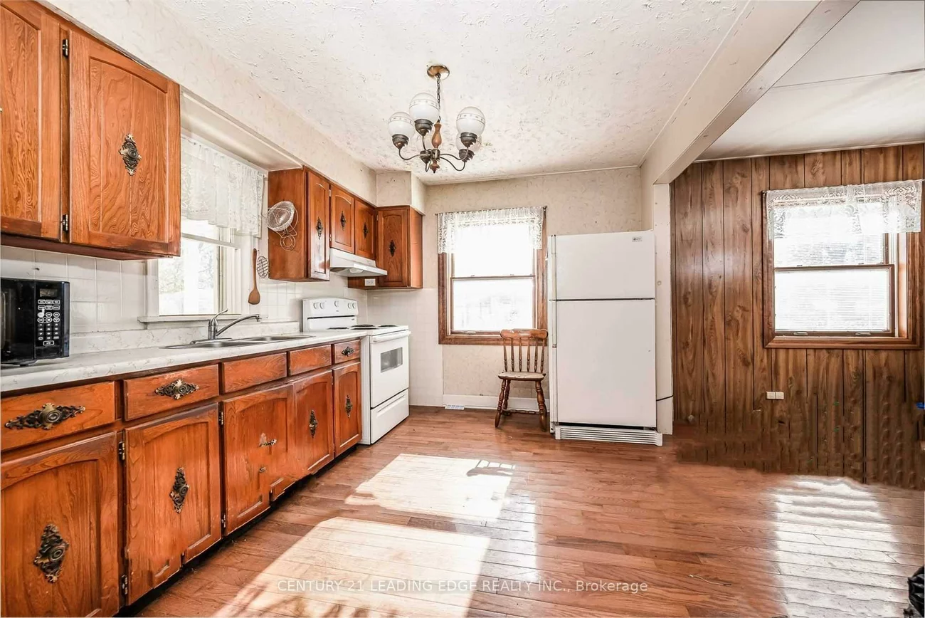 3920, Highway 9, Rural King, King