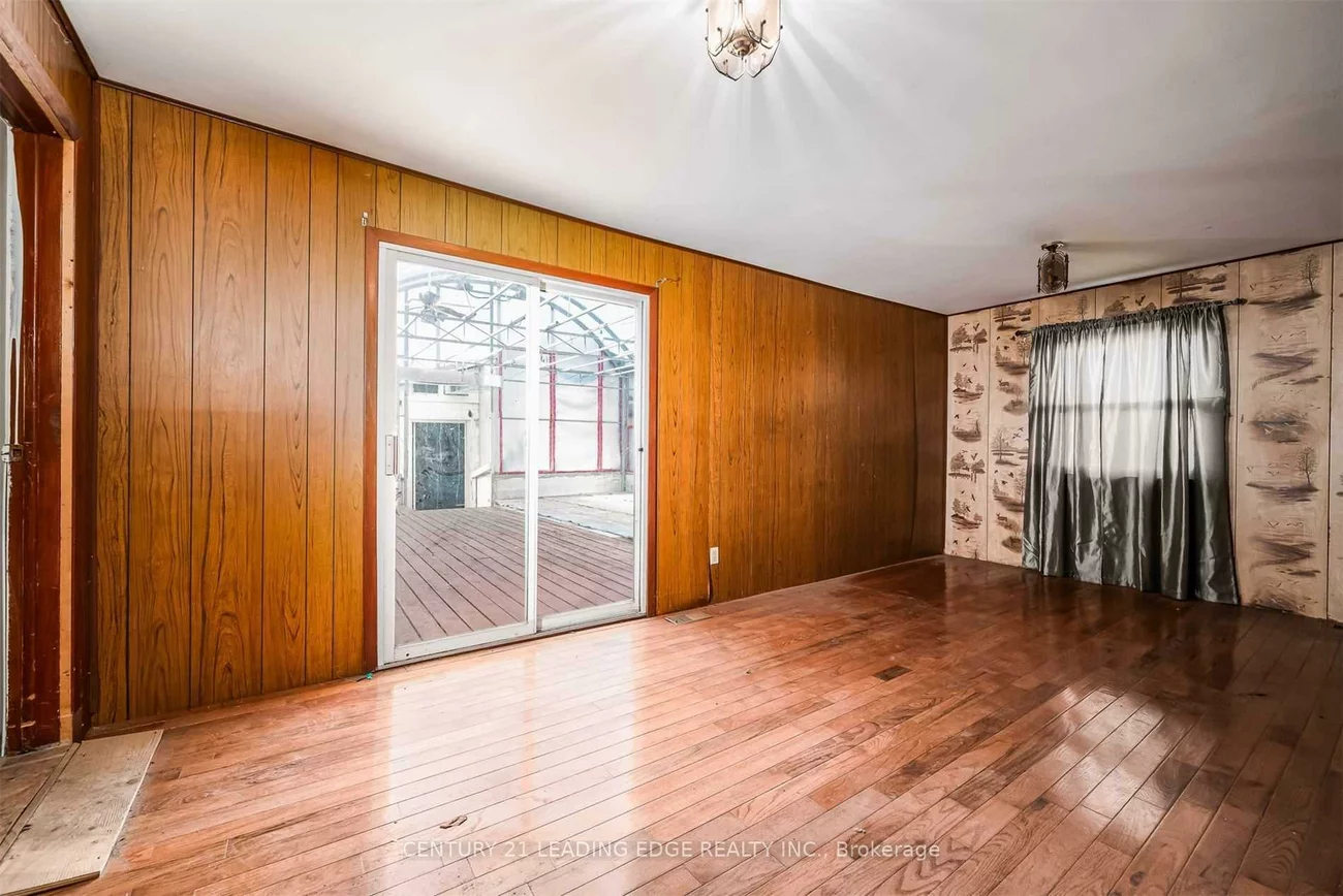 3920, Highway 9, Rural King, King