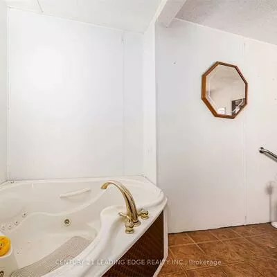 3920, Highway 9, Rural King, King