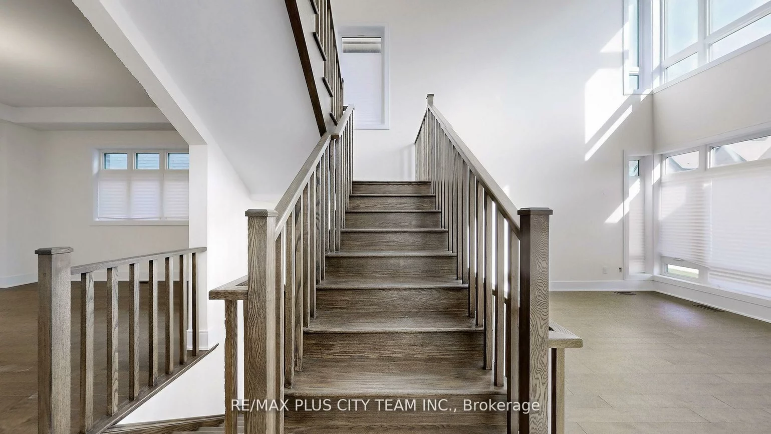 8, Saxby Farm, King City, King