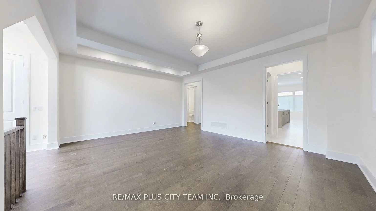 8, Saxby Farm, King City, King