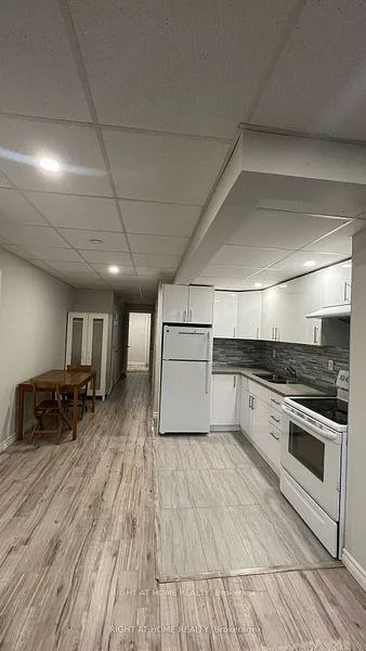 9, Claudview, King City, King