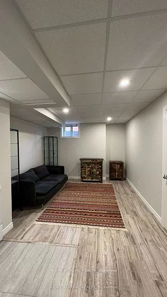 9, Claudview, King City, King