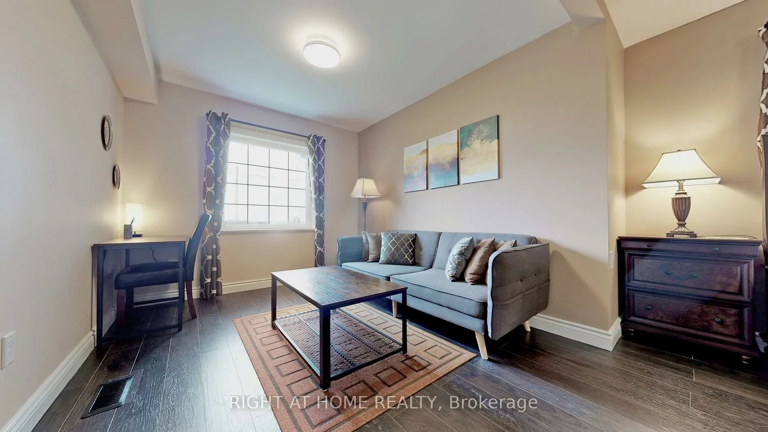 16675, Keele, Rural King, King