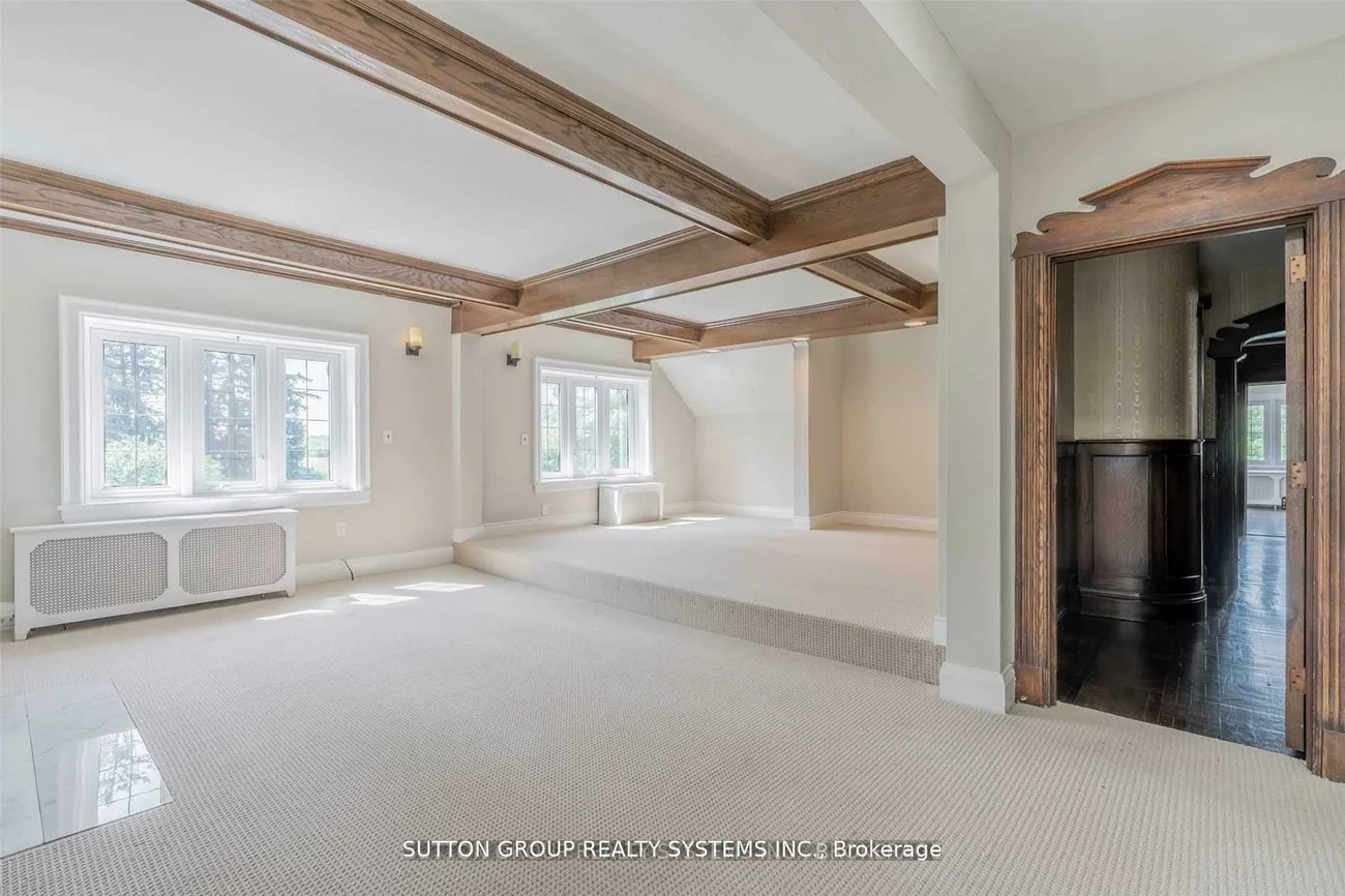 13284, Bathurst, King City, King