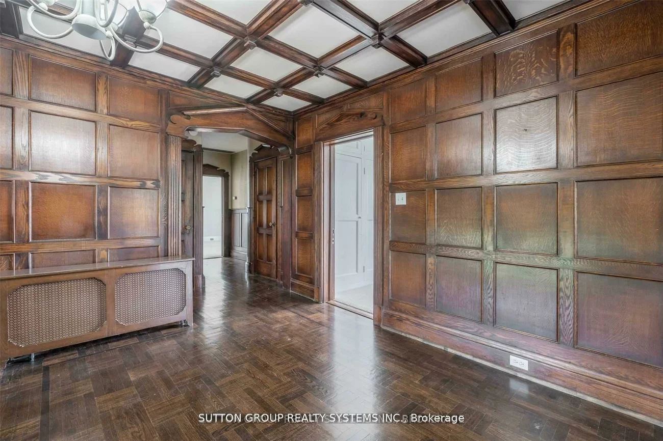 13284, Bathurst, King City, King