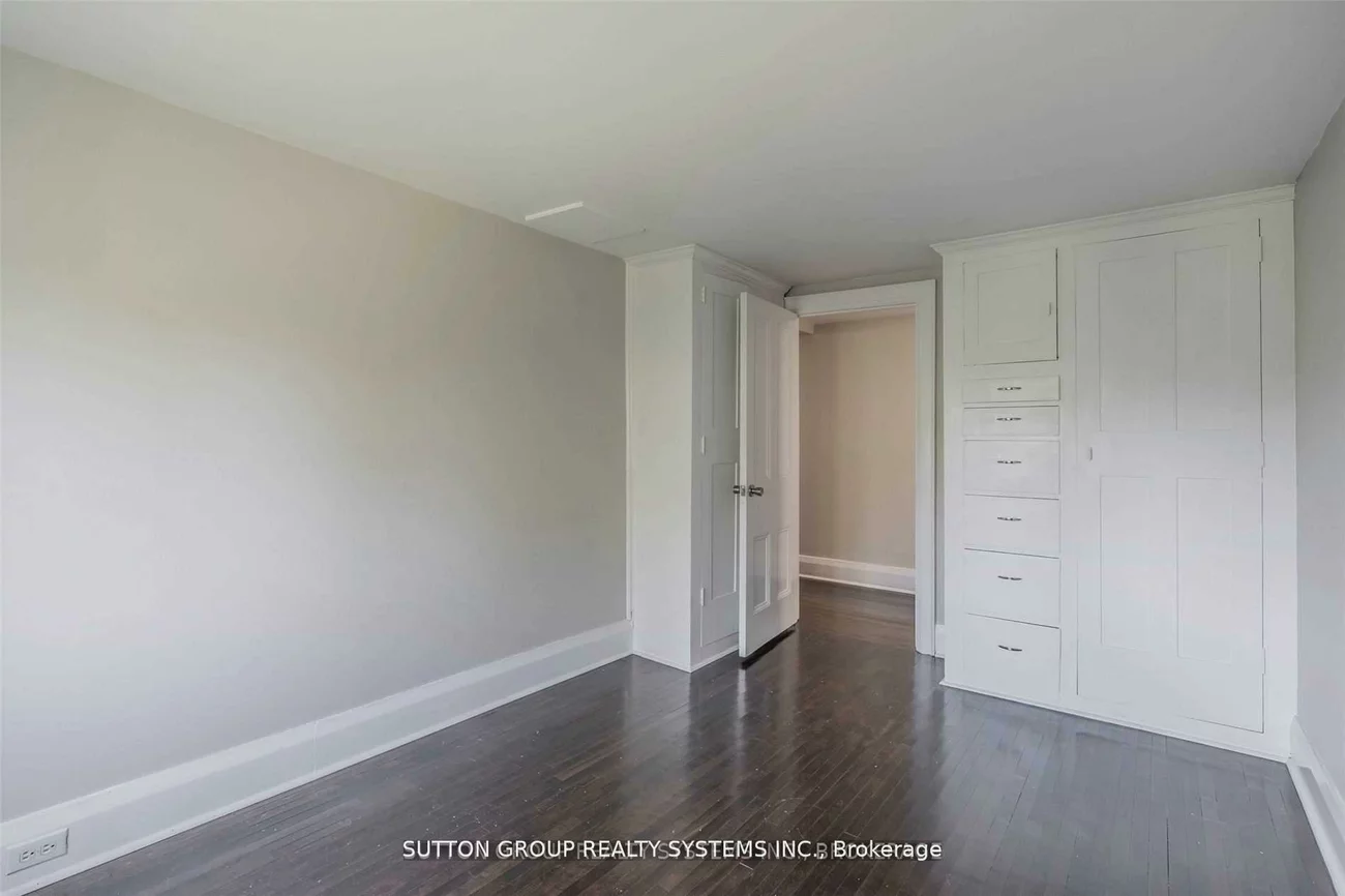 13284, Bathurst, King City, King