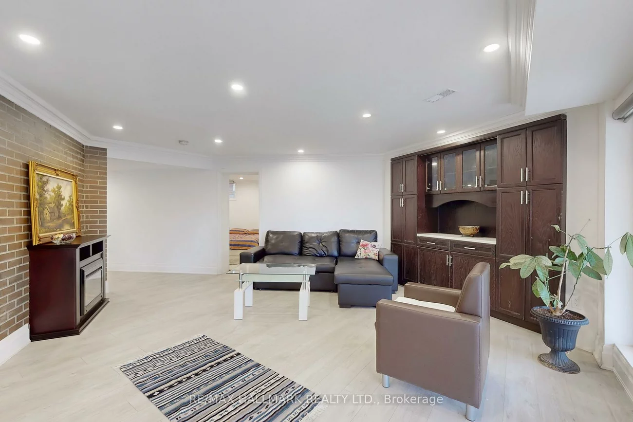 115, Lynwood, Nobleton, King