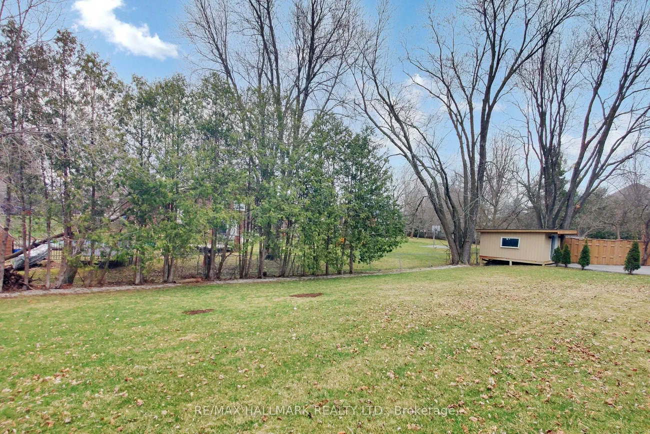 115, Lynwood, Nobleton, King