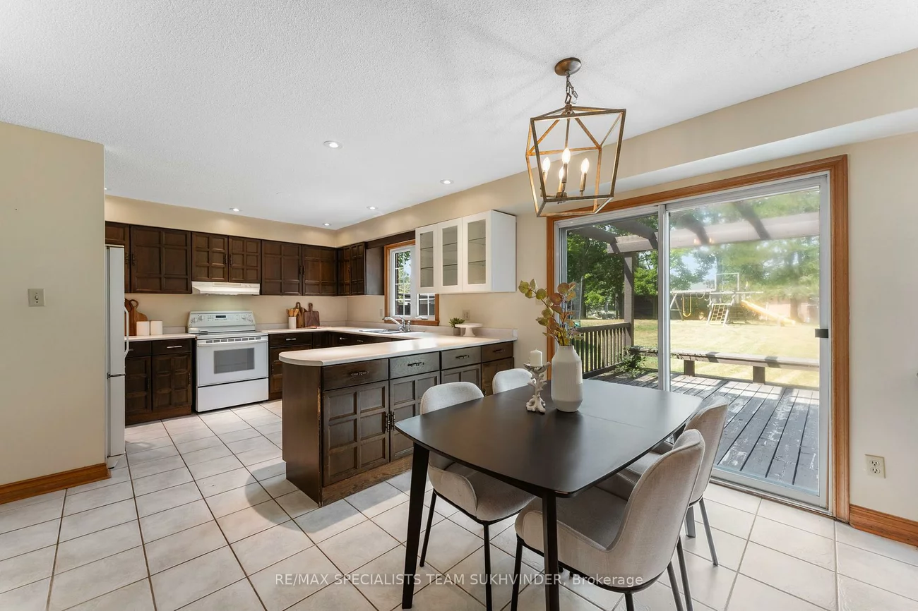 445, Warren, King City, King