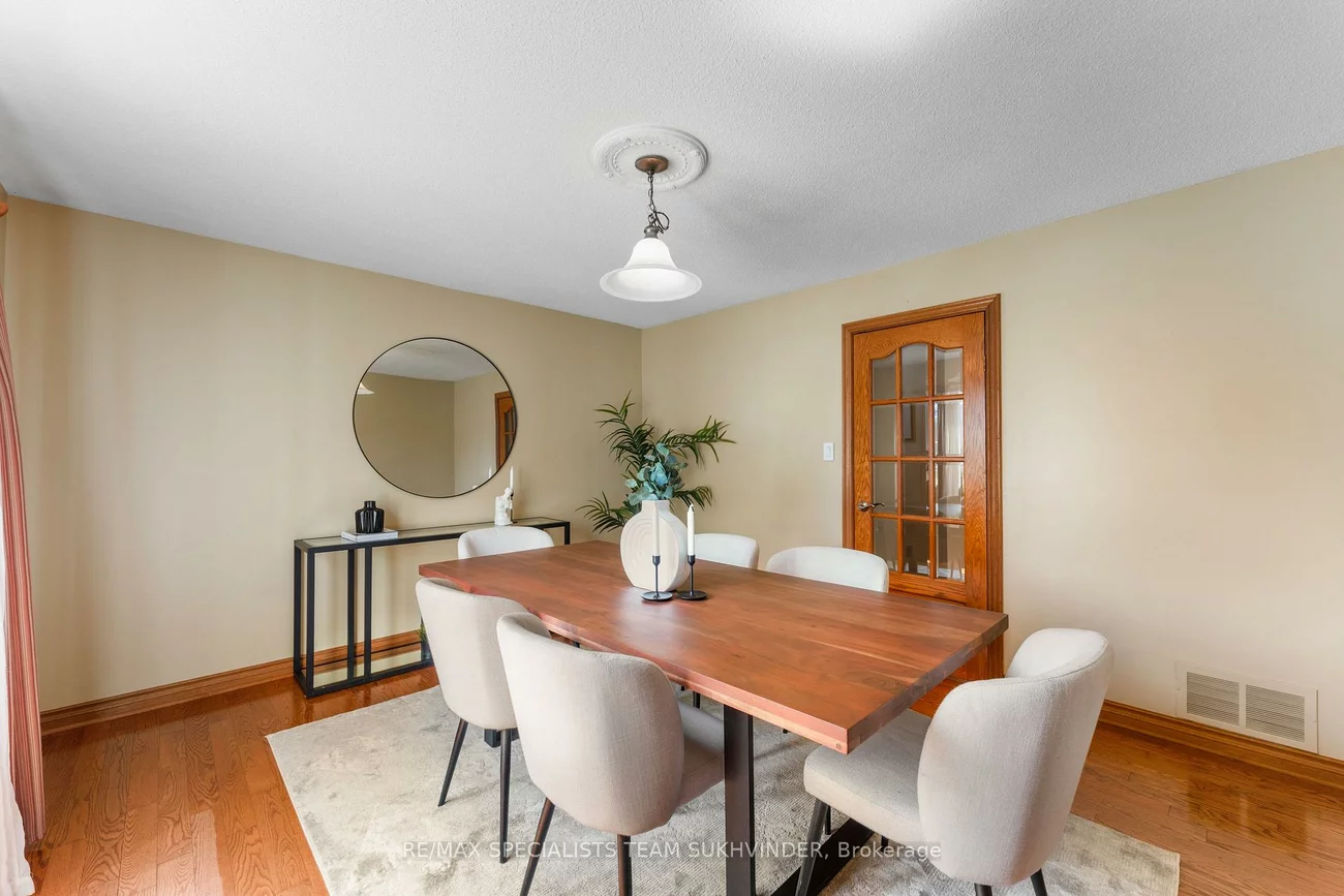 445, Warren, King City, King