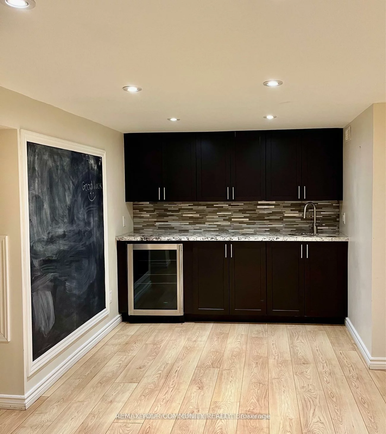 134, James, King City, King