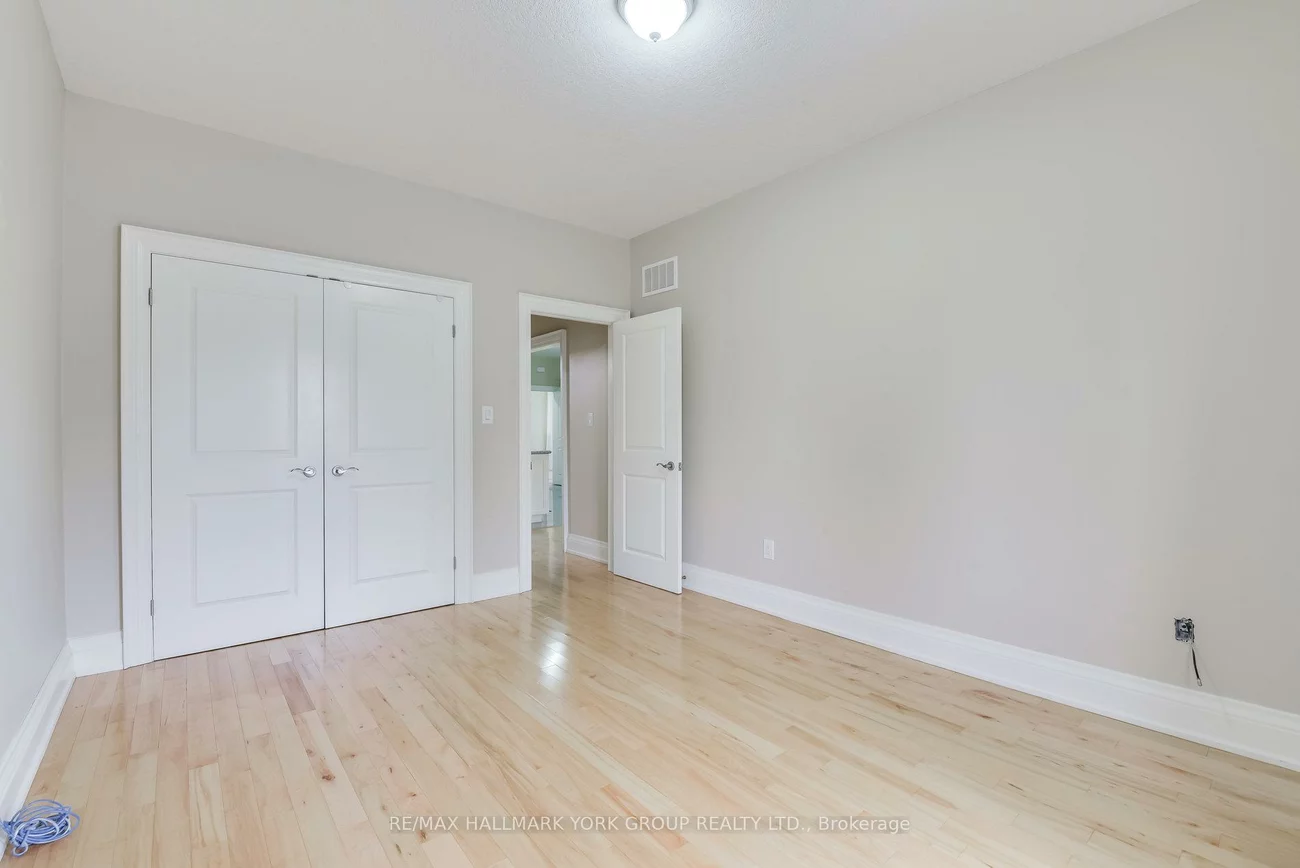 13086, Keele, King City, King