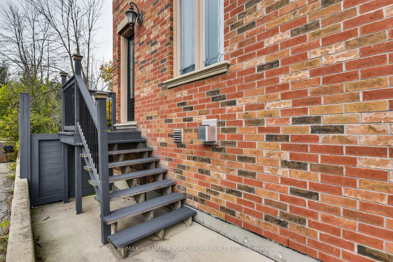 13086, Keele, King City, King