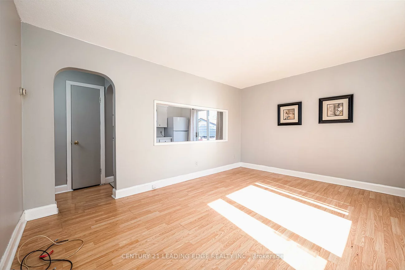 3930, Highway 9, Rural King, King