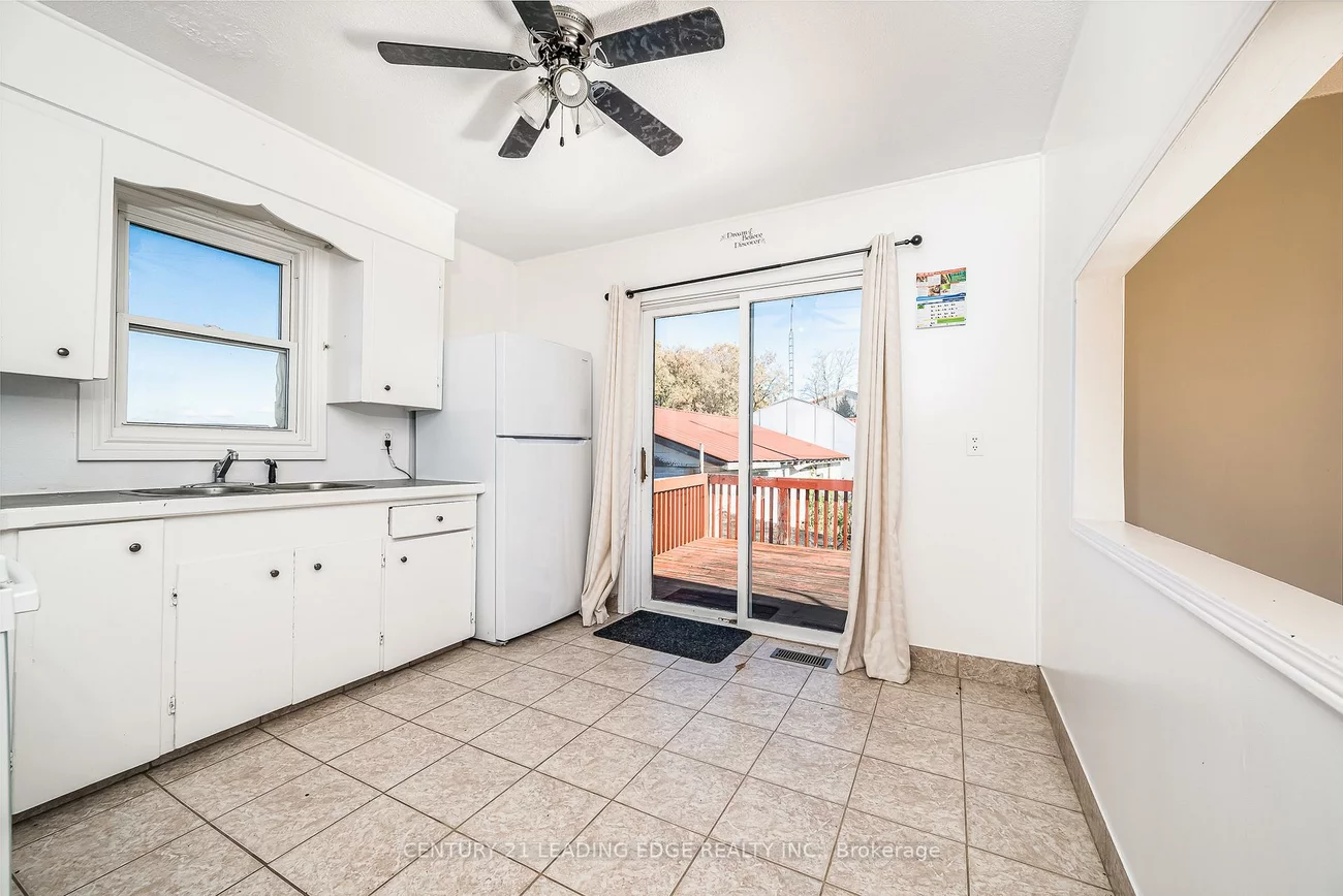 3930, Highway 9, Rural King, King