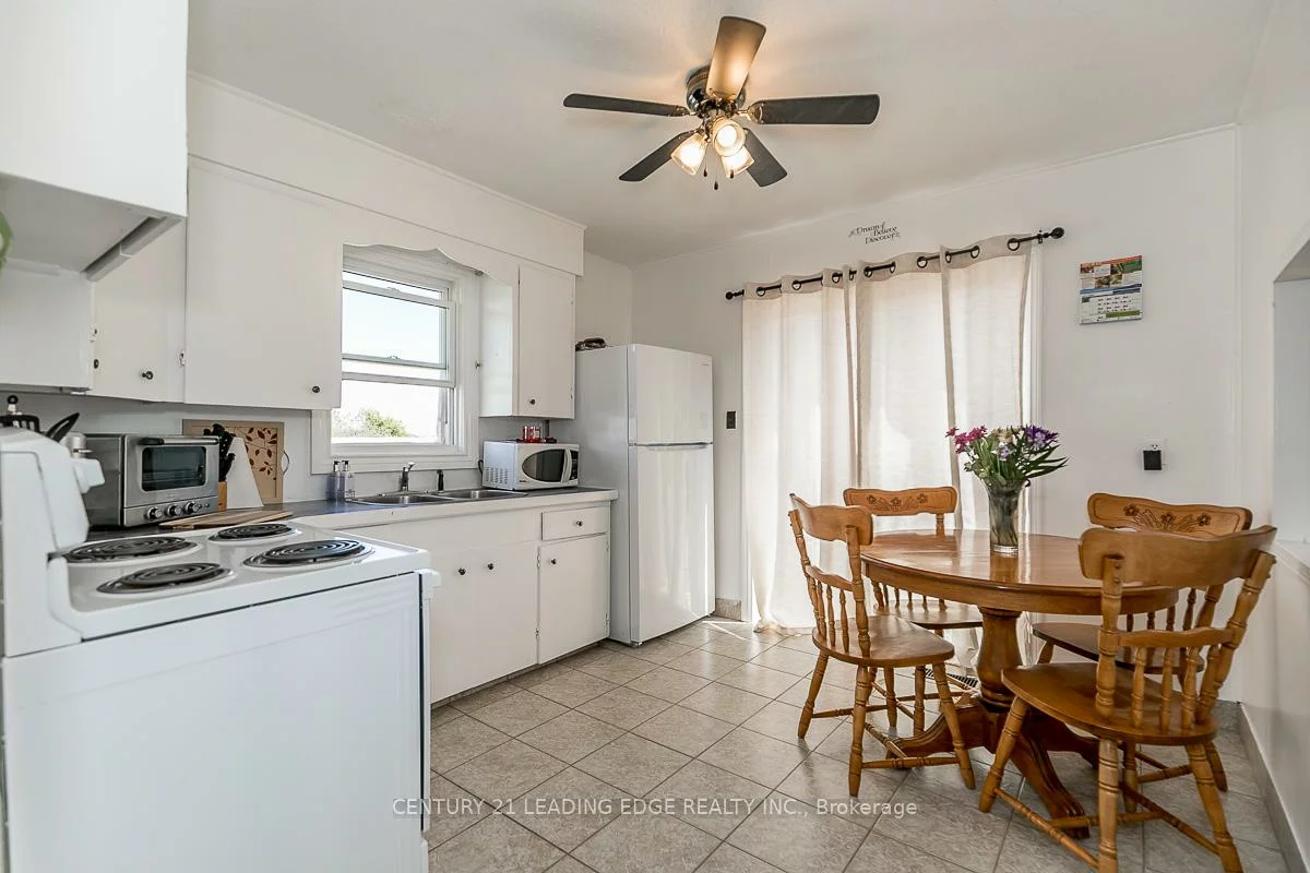 3930, Highway 9, Rural King, King