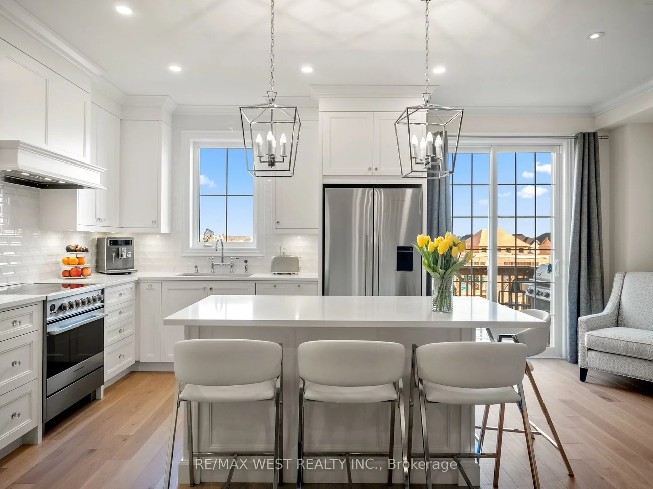 30, Drizzel Cres, Rural King, King