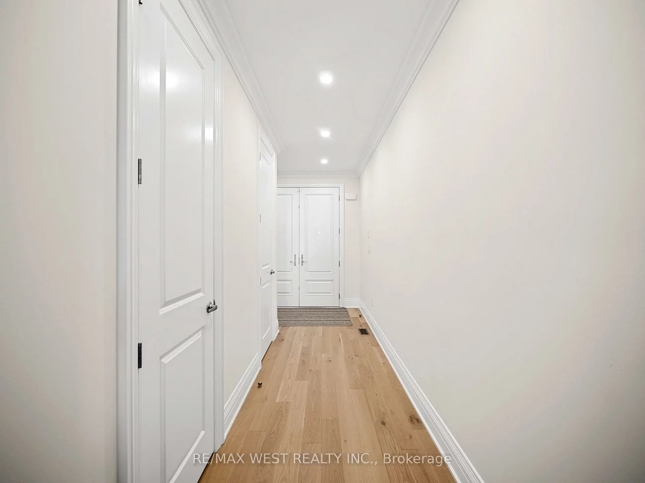 30, Drizzel Cres, Rural King, King