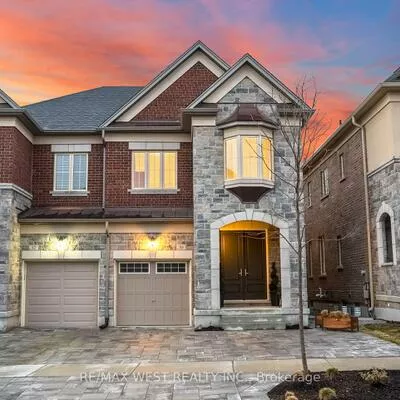30, Drizzel Cres, Rural King, King