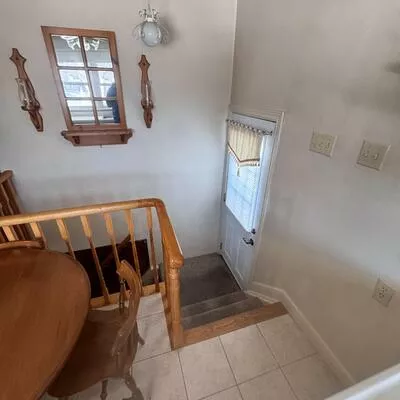 13132, Keele, King City, King