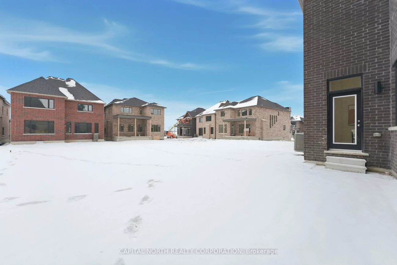 11, Gianvito, King City, King