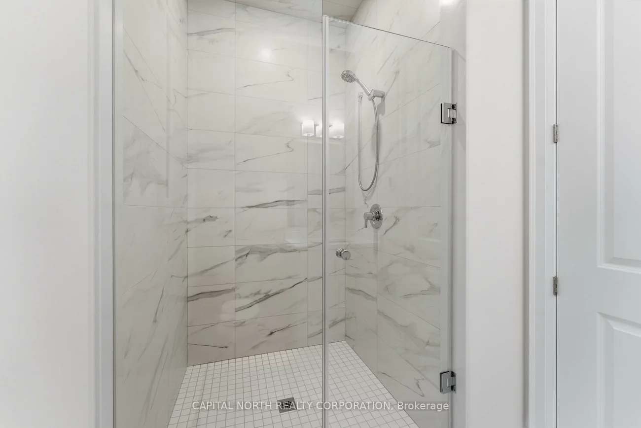 11, Gianvito, King City, King