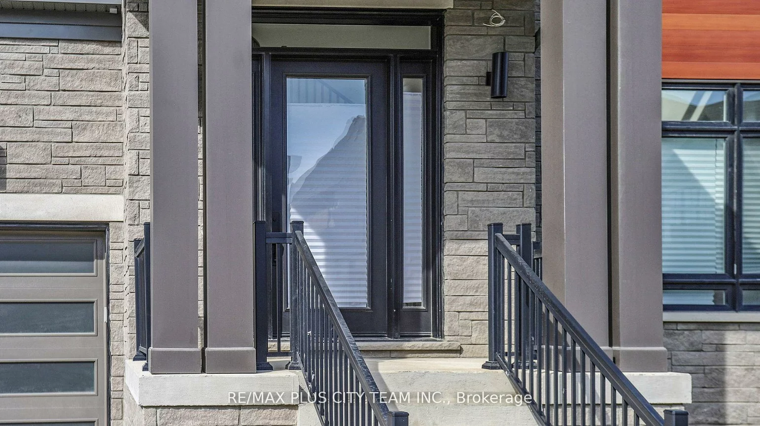 8, Saxby Farm, King City, King