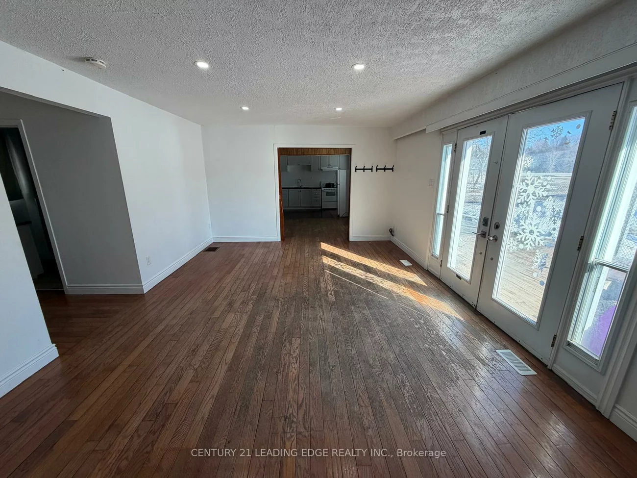 3920, Highway 9, Rural King, King