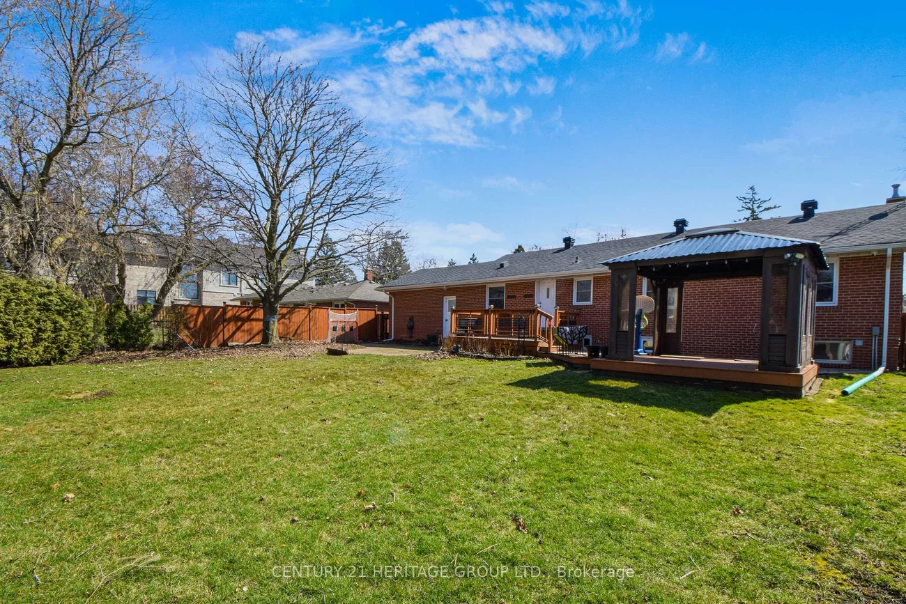 114, Elizabeth, King City, King