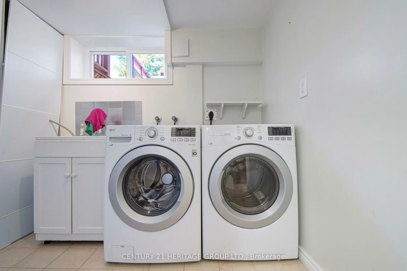 114, Elizabeth, King City, King