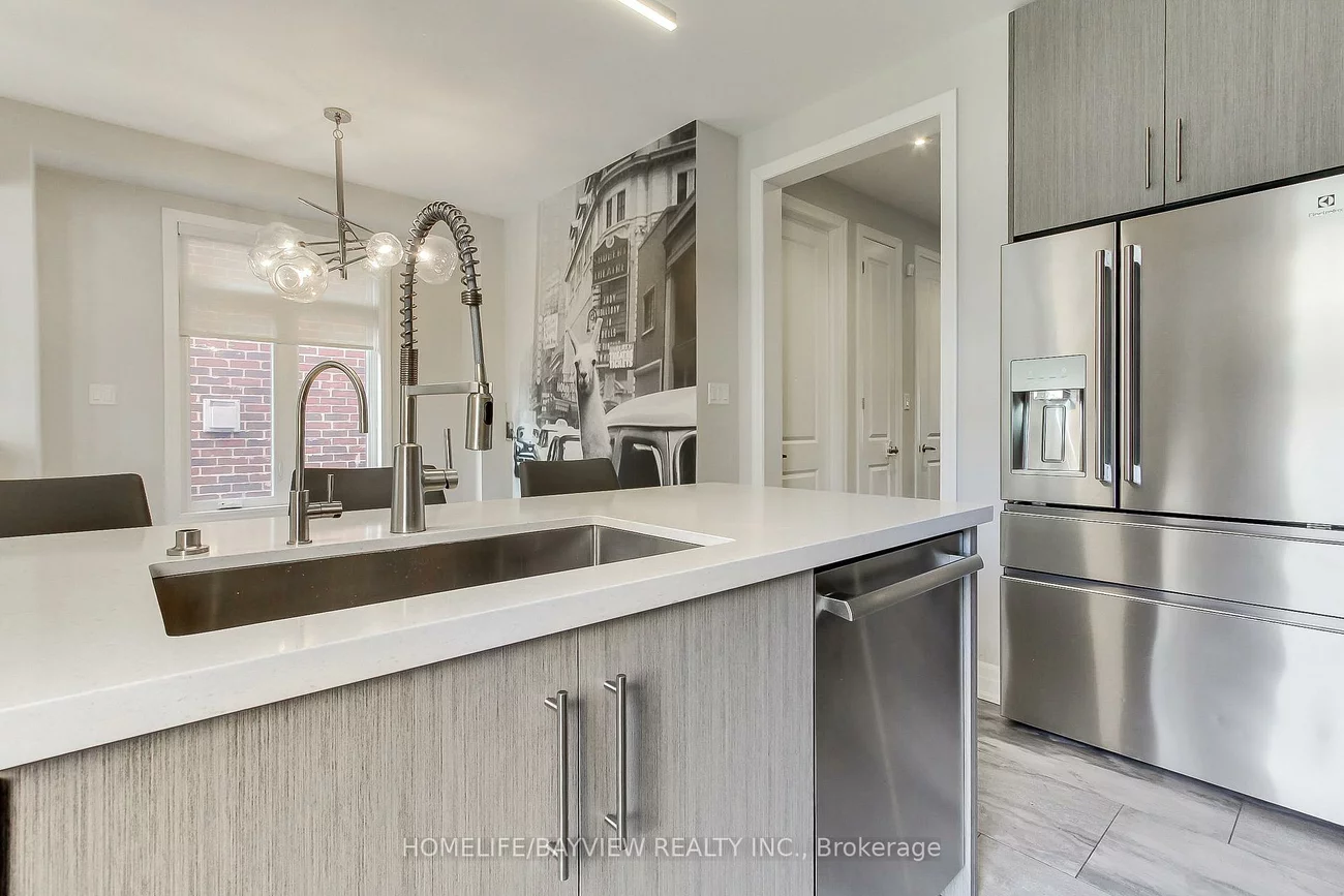 23, Claudview, King City, King