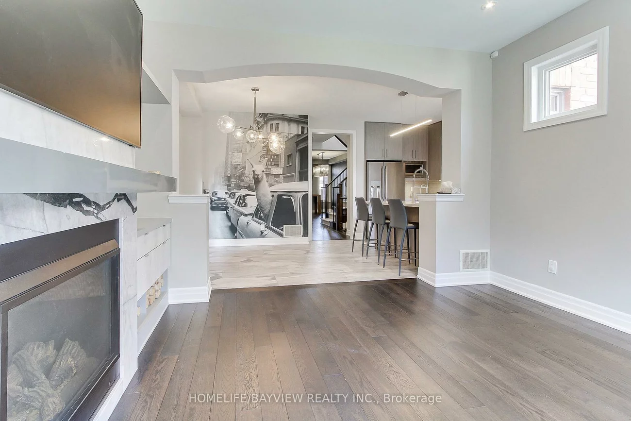 23, Claudview, King City, King