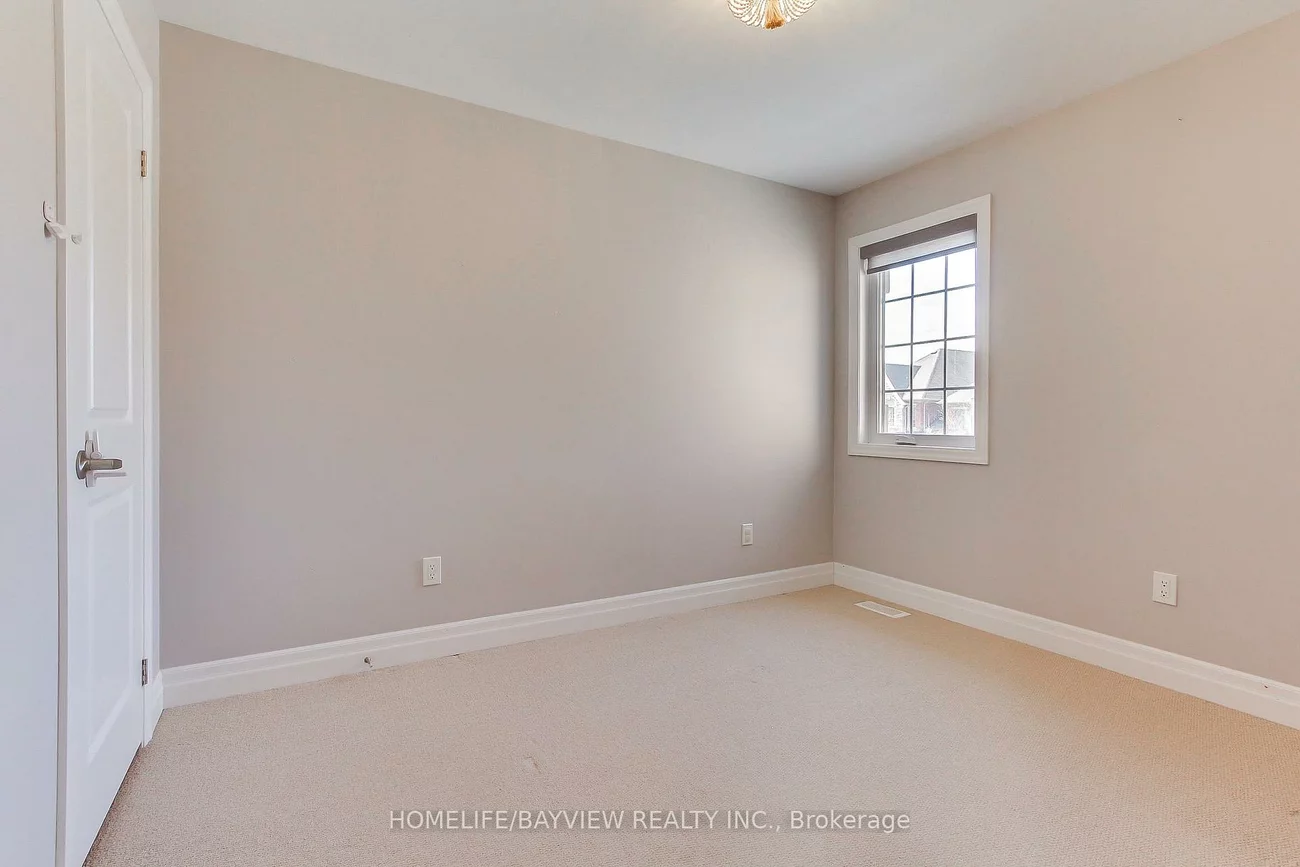 23, Claudview, King City, King