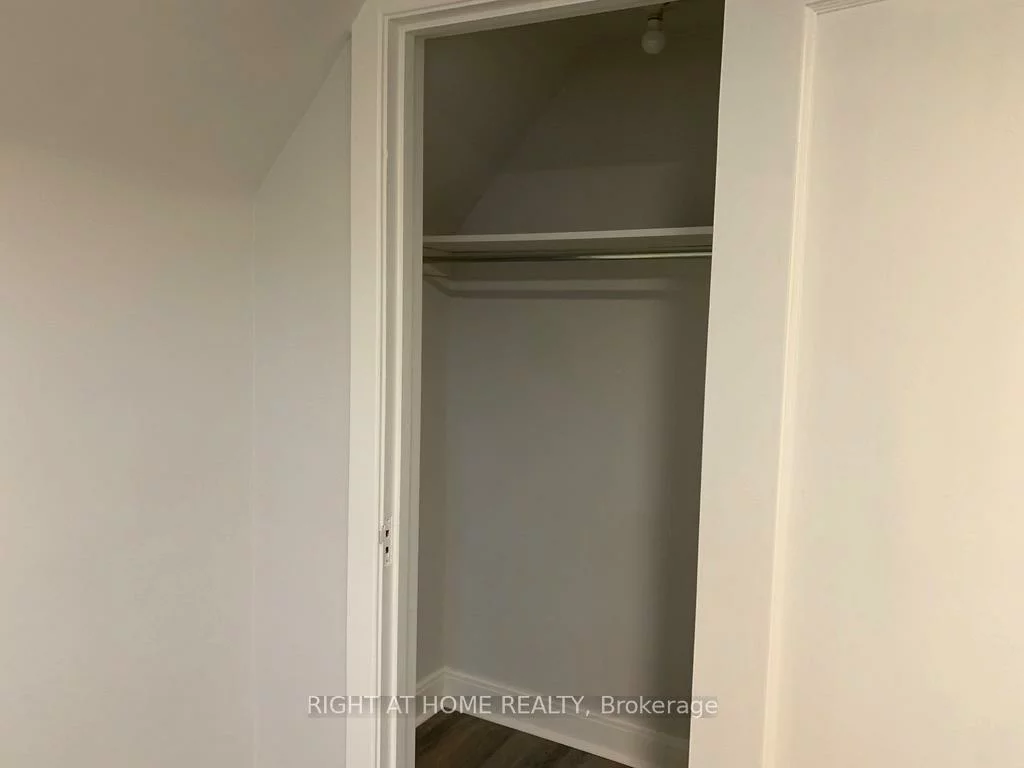 13760, Keele, Rural King, King