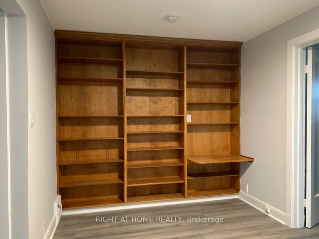 13760, Keele, Rural King, King