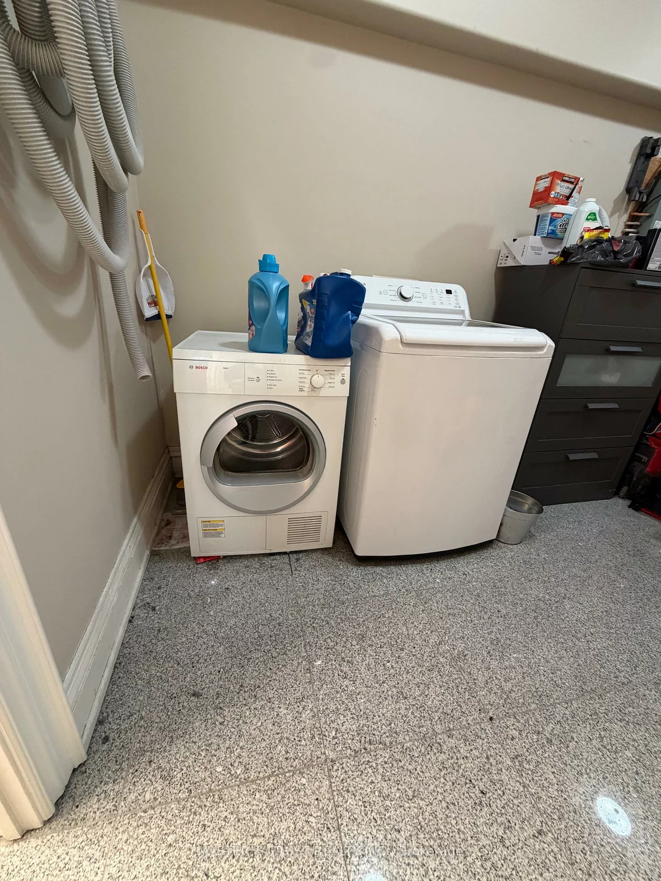 13086, Keele, King City, King