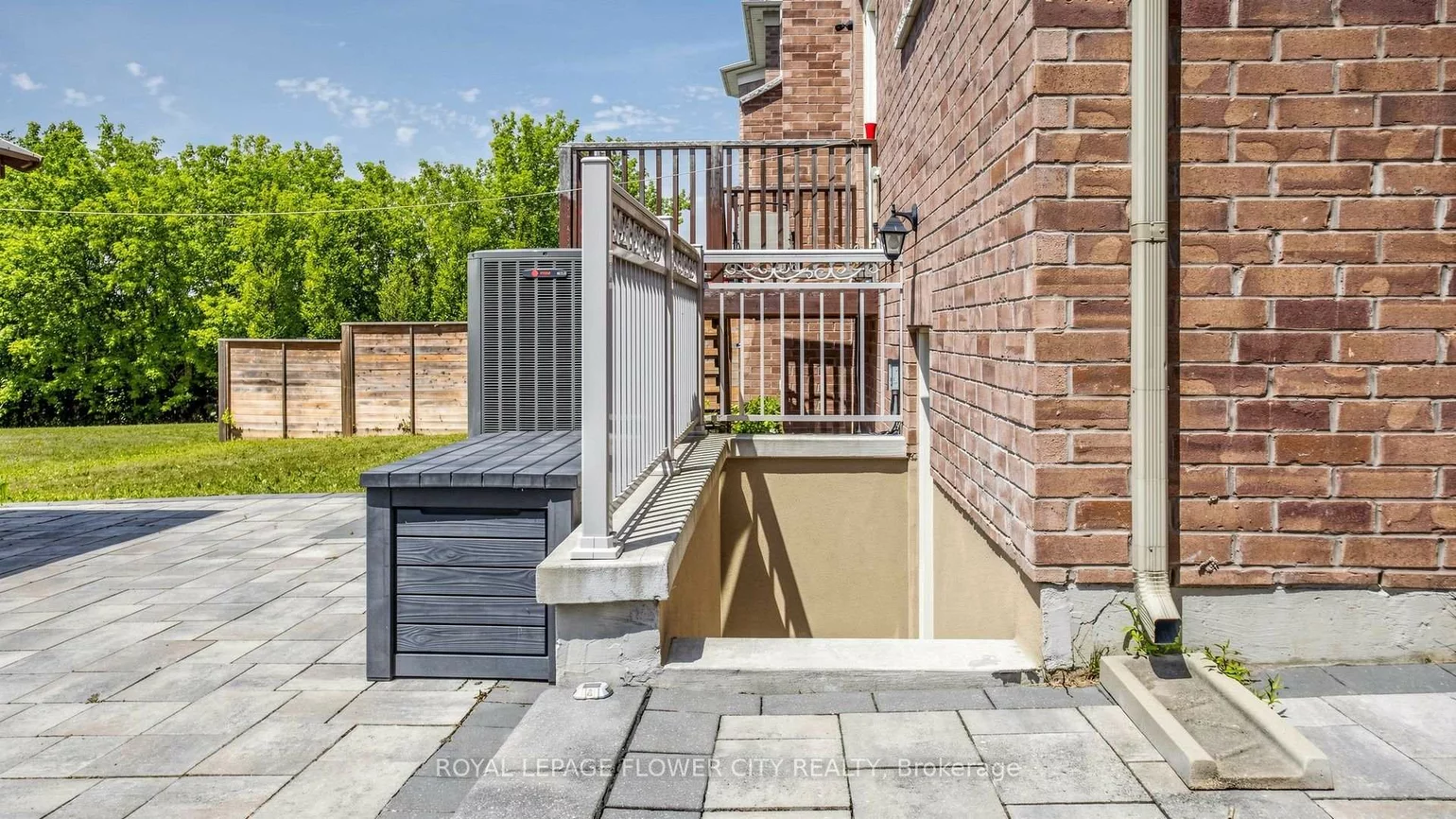 12, Paradise Valley, Nobleton, King