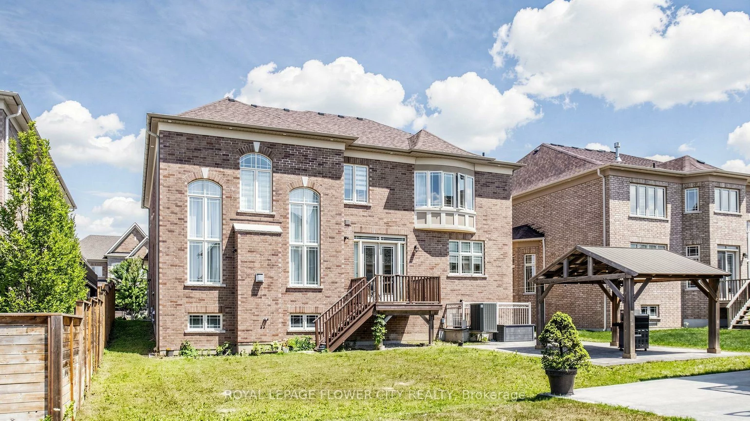 12, Paradise Valley, Nobleton, King