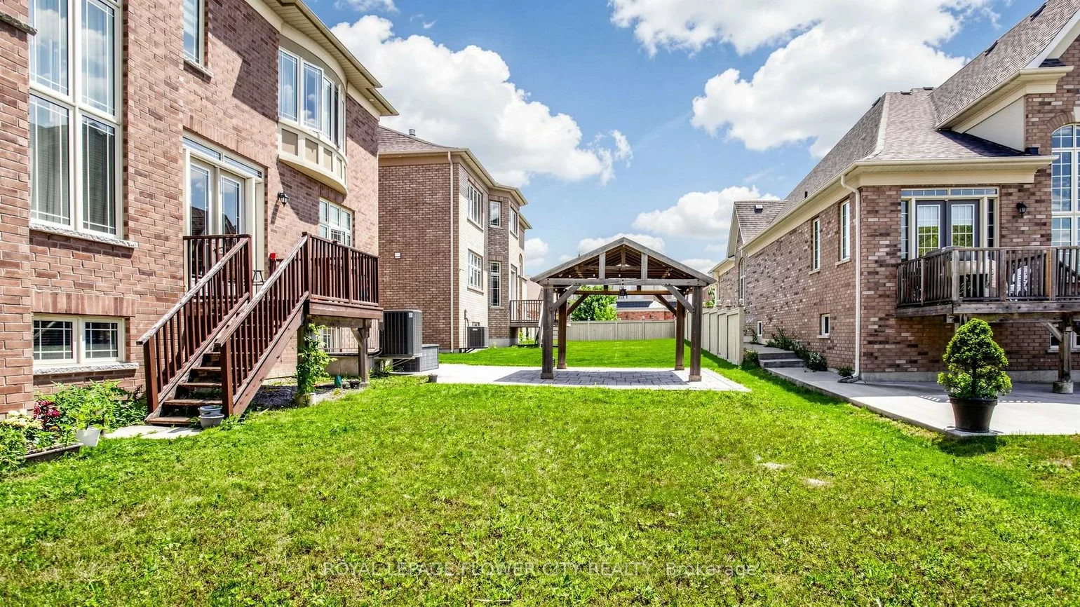 12, Paradise Valley, Nobleton, King