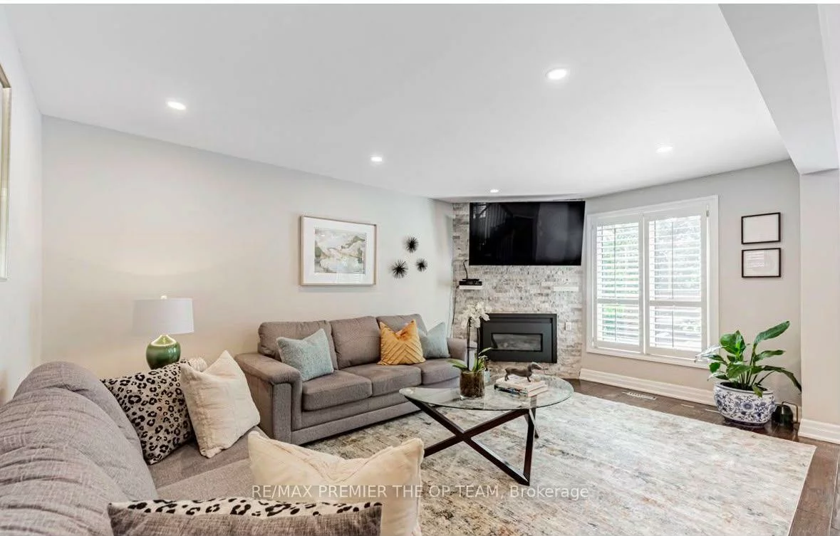 1, Hill Farm, Nobleton, King