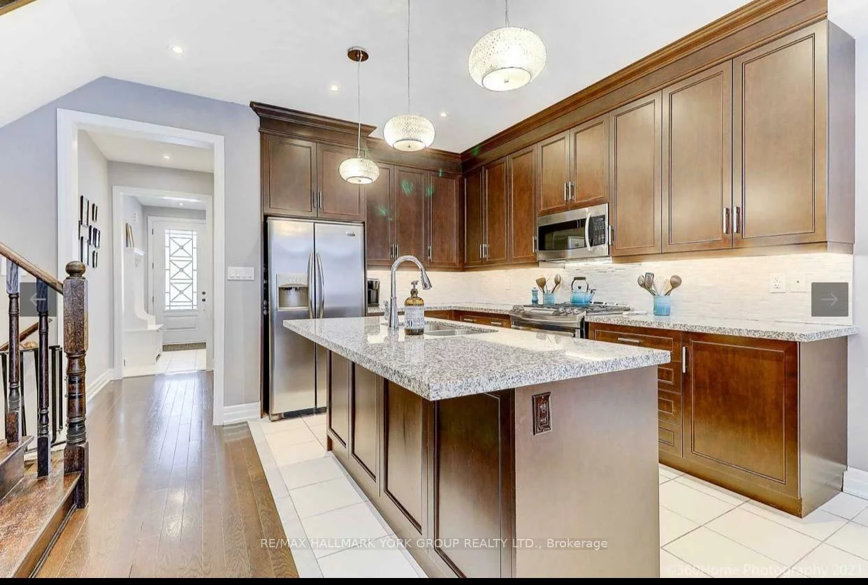 63, Alex Campbell Cres, King City, King
