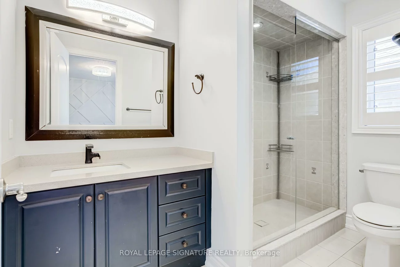 32, West Coast, Nobleton, King